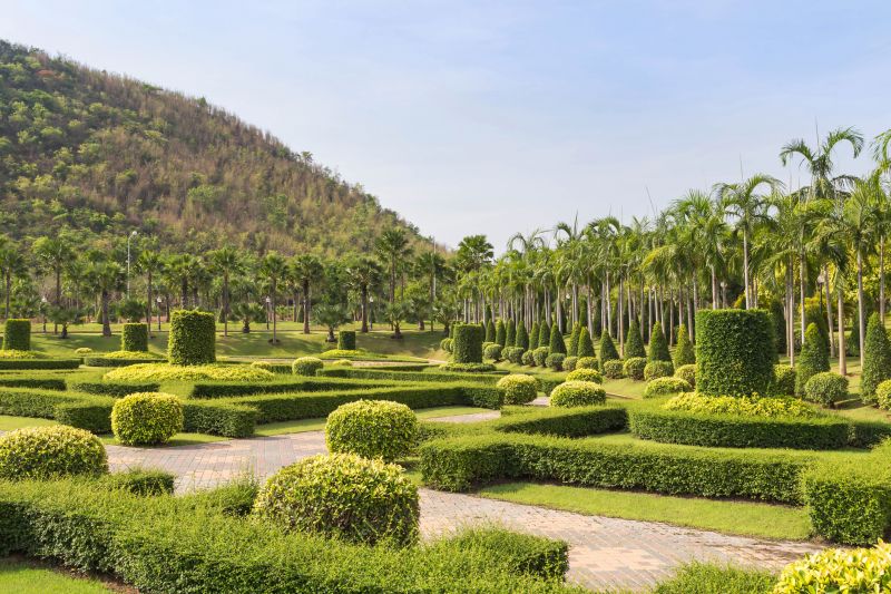 Spring Shrub Trimming